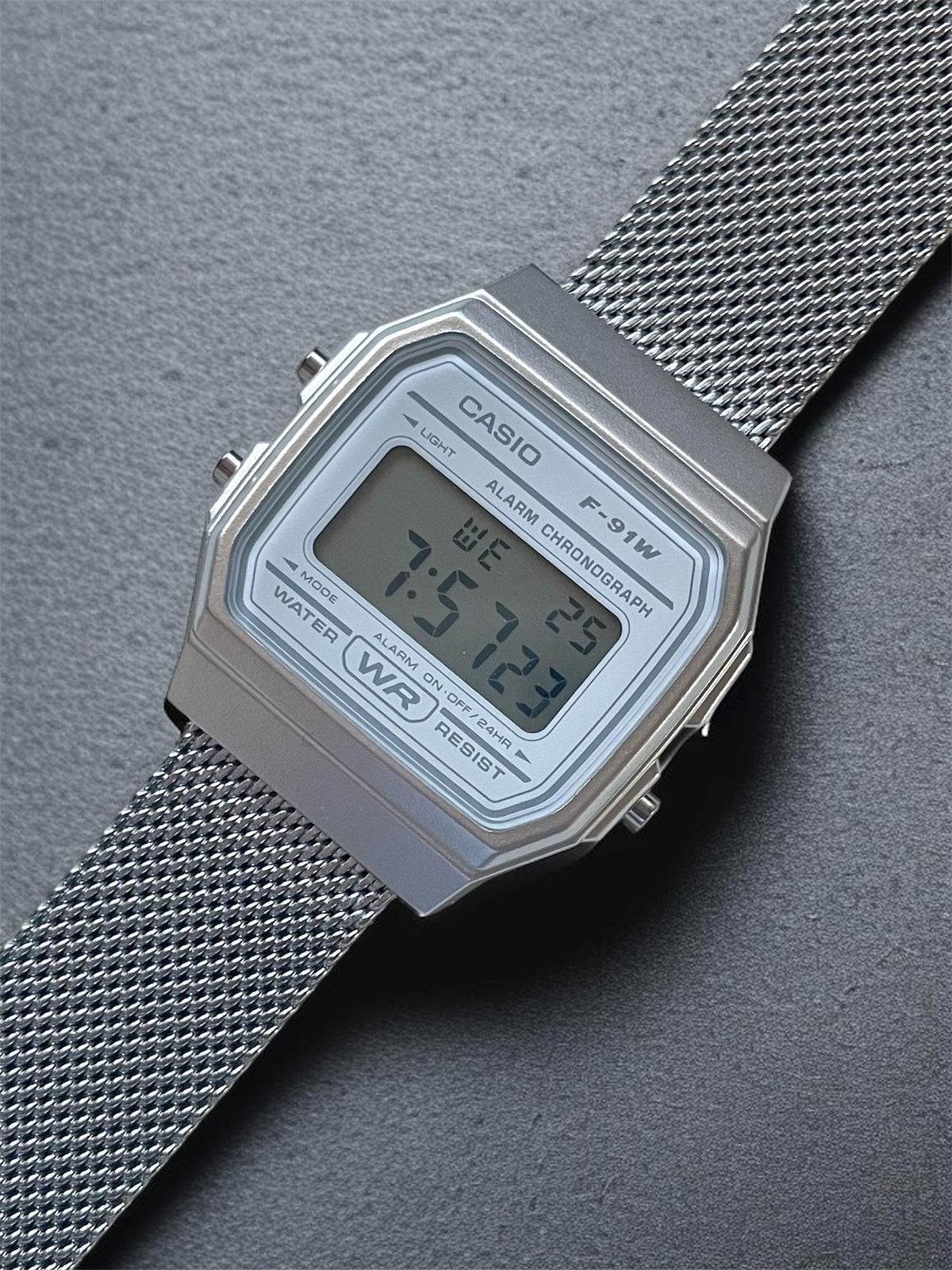 Custom Casio F91W Watch, White, Silver Metal Band