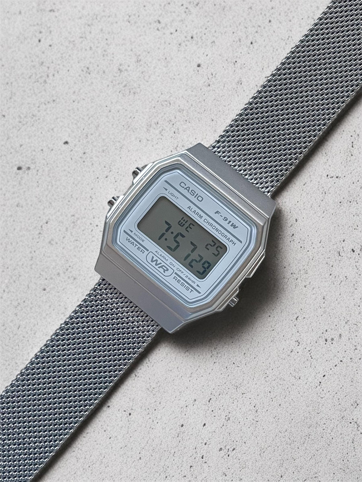 Custom Casio F91W Watch, White, Silver Metal Band