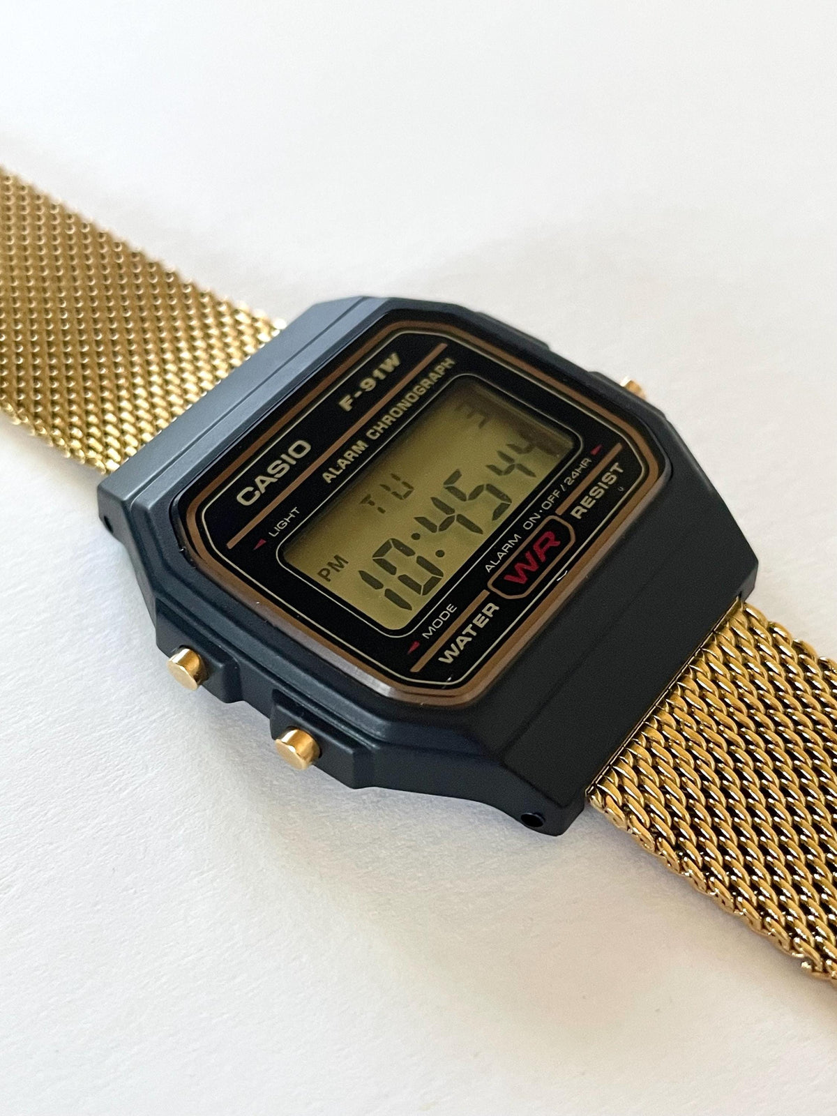 Custom Casio F91W, Black, Gold Metal Band